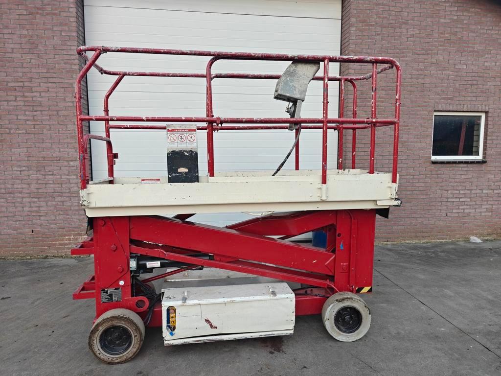 Upright SL20 8 meter hoogwerker schaarlift